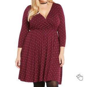 Torrid Burgundy Dot Print Surplice Skater Dress Size 2X or 2 Fit & Flare Wrapped